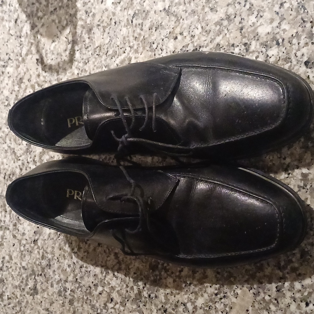 Prada shoe size 10